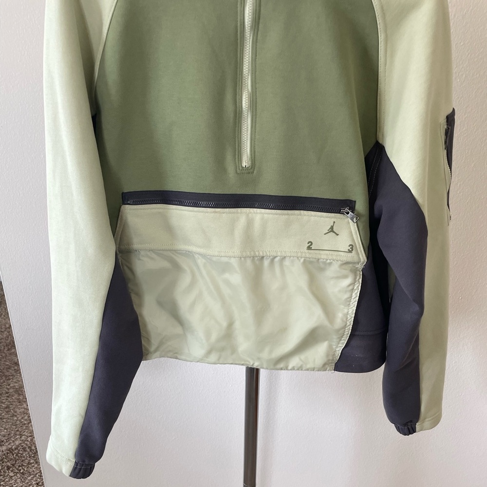 SMALL JORDAN JUMPMAN 23 FLEECE SWEATSHIRT PULLOVER--GREEN GREY - Picture 6 of 14